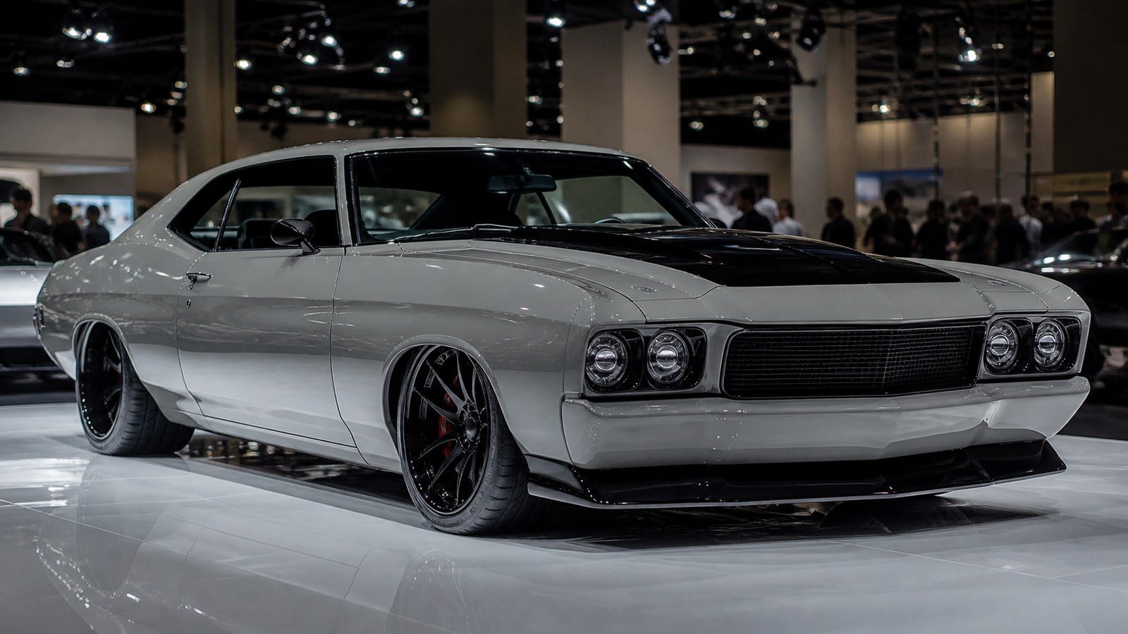 Editorial image for The Complete Guide to Show Cars and Exhibits: What Every Driver Should Know with an unbranded vehicle scene and no text